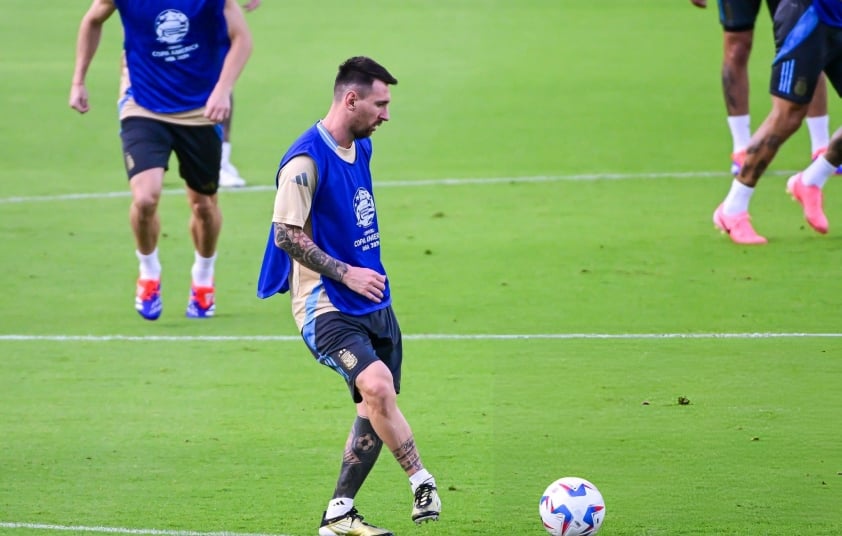 Tình hình chấn thương của Messi vẫn chưa chắc chắn trước trận tứ kết Copa America