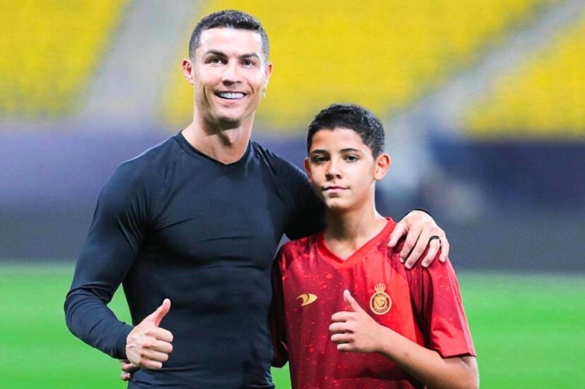 Ronaldo vẫn chưa muốn treo giày vì ước mơ đặc biệt