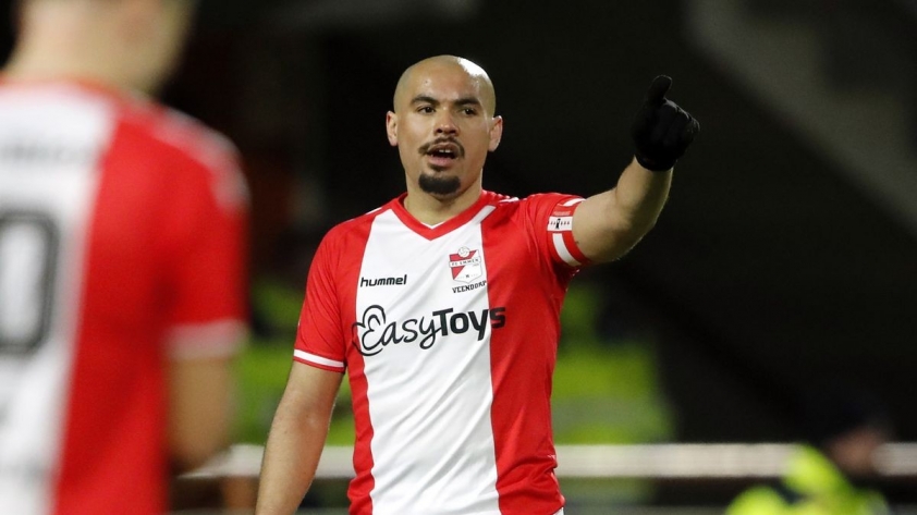 Trung vệ Hà Lan Veendorp đầu quân cho Hà Nội FC, bổ sung sức mạnh cho V-League