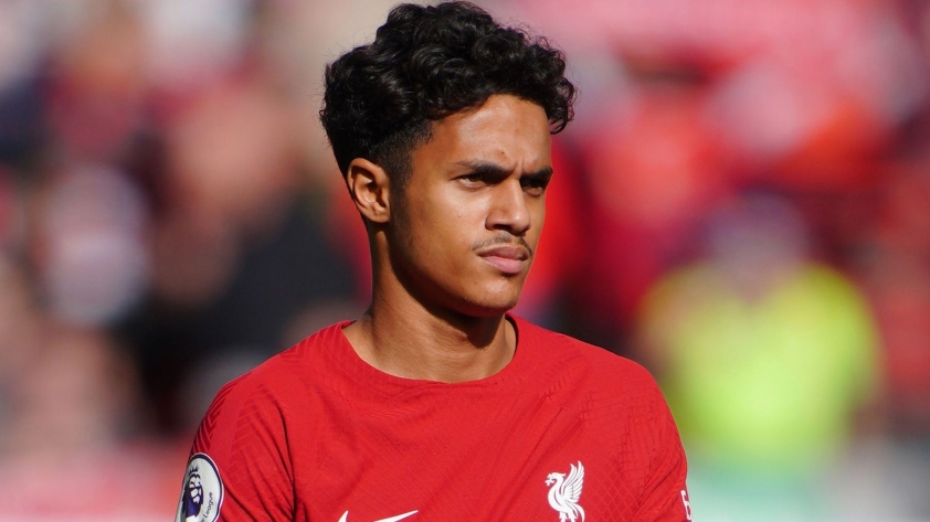 Chuyển nhượng hè bùng nổ: Man Utd hoàn tất hợp đồng kép, tương lai Casemiro được định đoạt