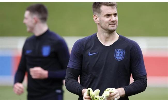 Tom Heaton bất ngờ tham dự Euro 2024 cùng tuyển Anh với vai trò huấn luyện viên thủ môn