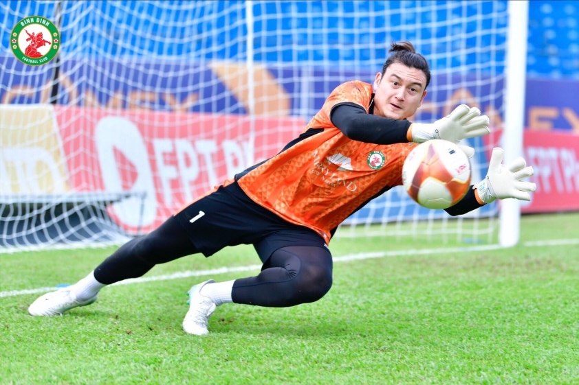 Đặng Văn Lâm rục rịch rời Quy Nhơn Bình Định, có thể đầu quân cho CLB hạng Nhất