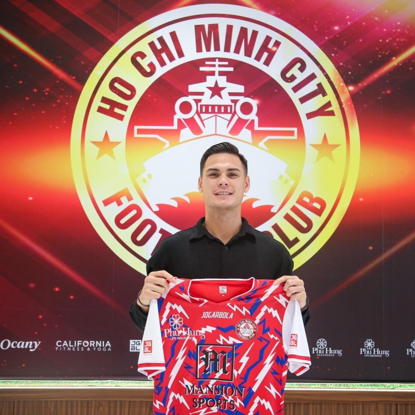 Adriano Schmidt - Tân binh chất lượng của CLB TP.HCM cho V-League 2024/25