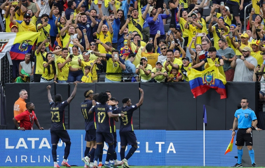 Ecuador giành chiến thắng 3-1 trước Jamaica trong màn ra mắt Copa America