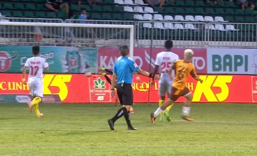 HAGL Giải Cứu Thành Công Mùa Giải V-League, Trụ Hạng Thất Thua