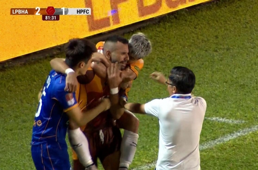 HAGL Giải Cứu Thành Công Mùa Giải V-League, Trụ Hạng Thất Thua