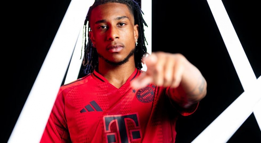 Bayern Munich hoàn tất thỏa thuận có được tài năng trẻ Michael Olise từ Crystal Palace