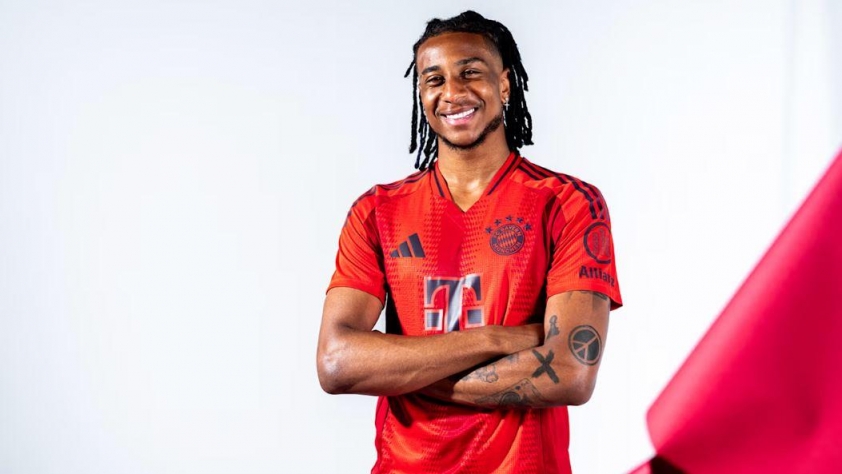 Bayern Munich hoàn tất thỏa thuận có được tài năng trẻ Michael Olise từ Crystal Palace