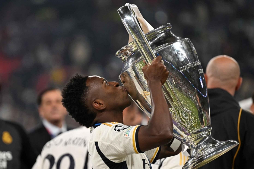 Vinicius Junior, người thực hiện phạt đền chính bất chấp sự xuất hiện của Mbappe