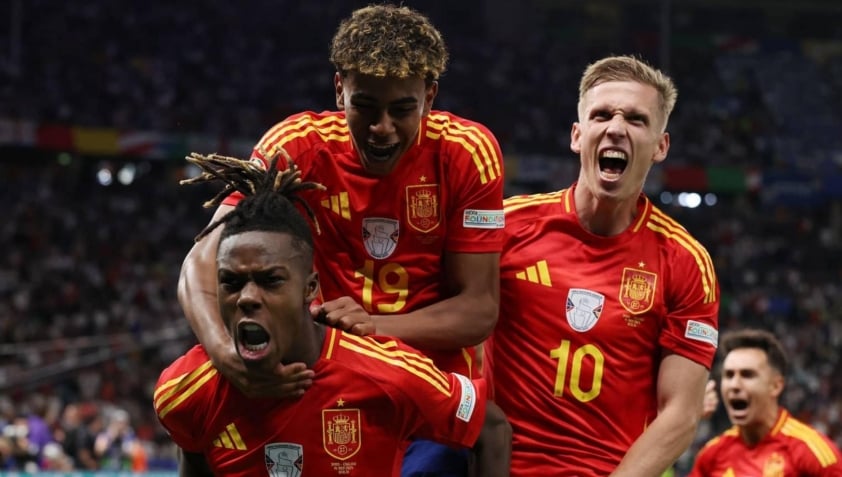 Dani Olmo Ra Mắt Barcelona Nhờ Quy Định Đặc Biệt Của La Liga