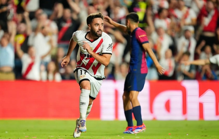 Barcelona thể hiện sức mạnh với chiến thắng lội ngược dòng trước Rayo Vallecano