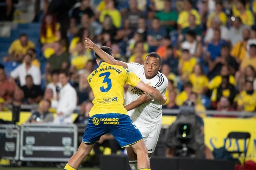 Thất bại kép: Real Madrid bị Las Palmas cầm hòa, Mbappe vô duyên ghi bàn