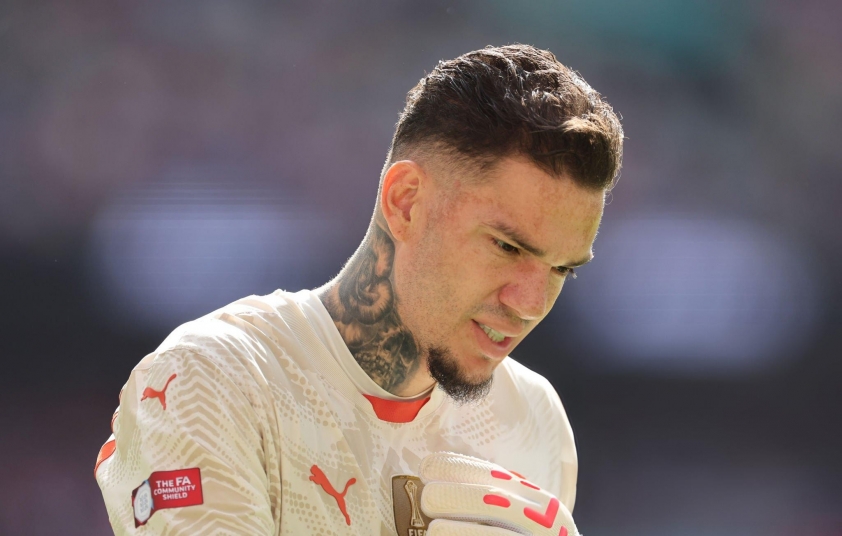 Chuyển nhượng hè bùng nổ: Man Utd hoàn tất hợp đồng kép, tương lai Casemiro được định đoạt