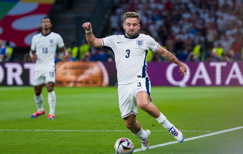 Luke Shaw dính chấn thương, nghỉ thi đấu trong giai đoạn đầu mùa giải của Man Utd