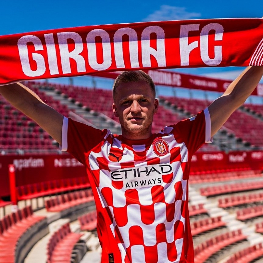 Donny van de Beek chuyển đến Girona sau quãng thời gian đáng quên tại Manchester United