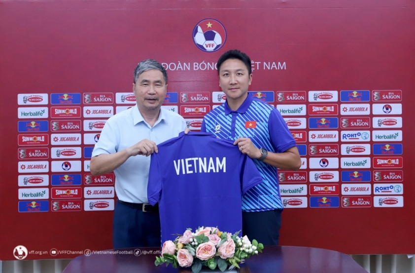 Thành viên mới gia nhập đội ngũ HLV đội tuyển Việt Nam sẵn sàng hành động
