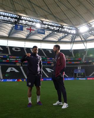 Kyle Walker: Khao khát cống hiến lâu dài cho tuyển Anh