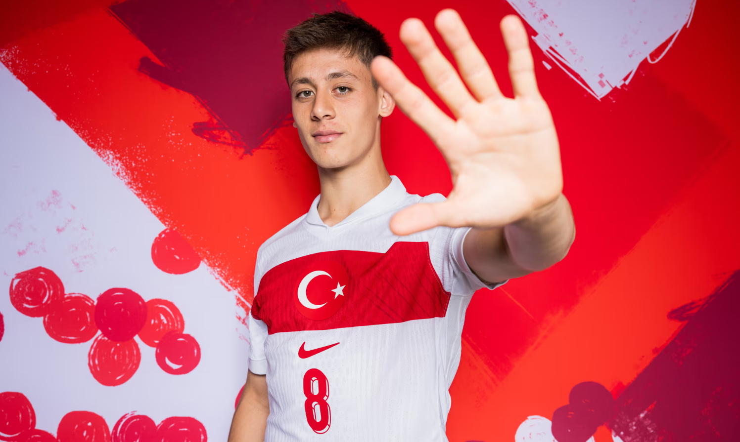 Arda Guler: Ngôi sao trẻ đang tỏa sáng tại EURO 2024