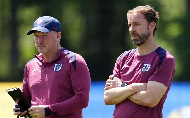 Sự tri ân của Gareth Southgate dành cho trợ lý Steve Holland