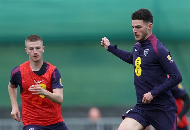 Adam Wharton: Được Declan Rice dìu dắt trong lần đầu lên tuyển Anh