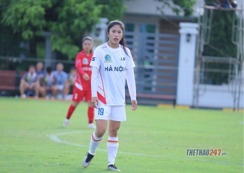 Cơn Mưa Bàn Thắng Nổ Ra Ở Giải Nữ VĐQG, Đôi Tiền Đạo ĐT Việt Nam Ghi 5 Bàn