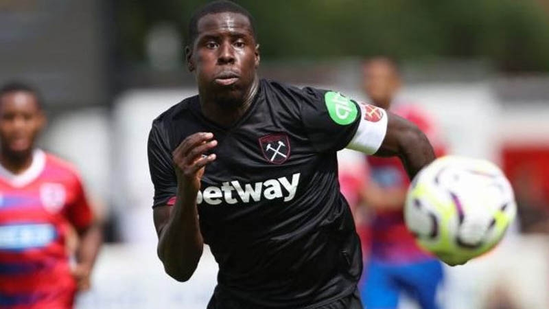 Kurt Zouma chuẩn bị gia nhập Al Ahli sau khi rời West Ham