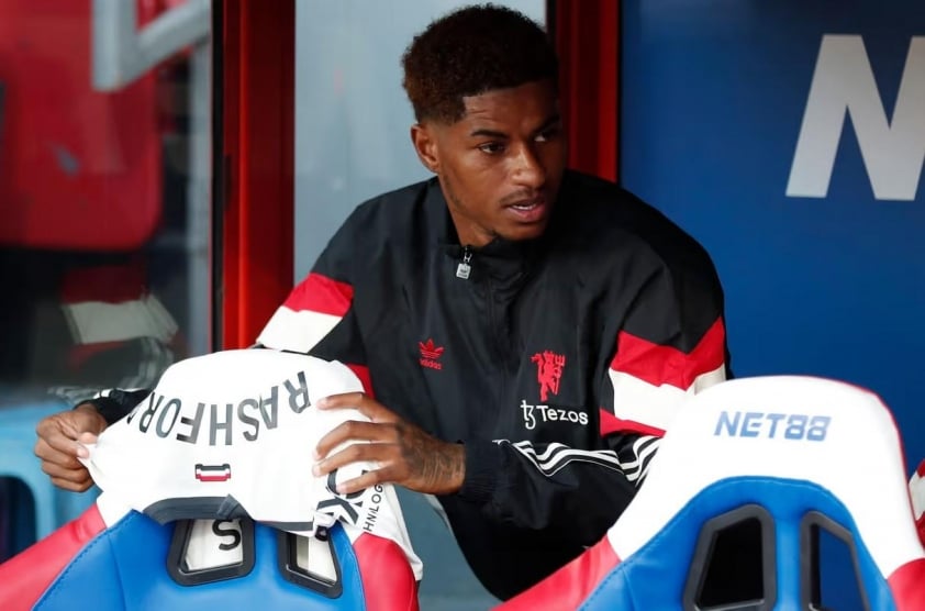 Quyết định Gây Tranh Cãi Của Ten Hag Khi Để Rashford Ngồi Dự Bị.