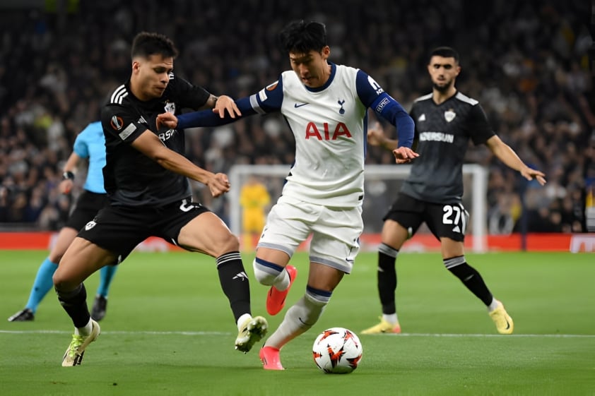 Giao thông hỗn loạn trì hoãn trận ra quân của Tottenham tại Europa League