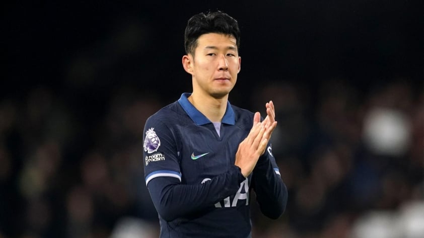 Son Heung Min trở thành mối nghi ngờ cho trận đấu với Manchester United do chấn thương gân kheo