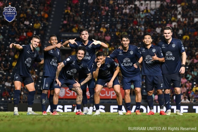 Buriram United Thắng Lớn Đối Thủ, Ghi Bảy Bàn Thắng Thống Trị AFF Cup