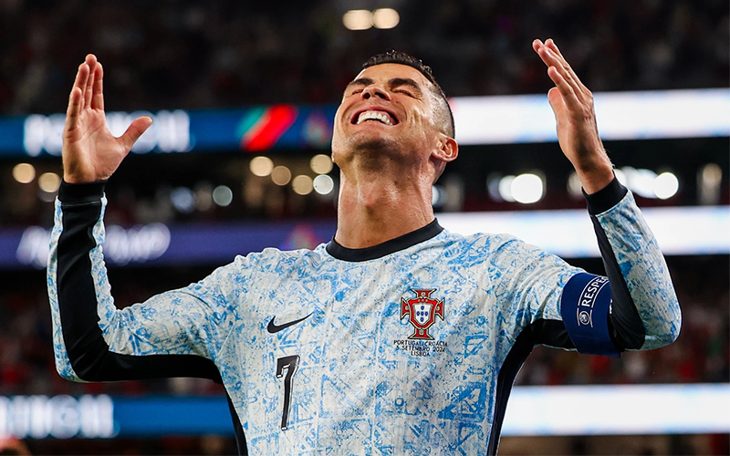 Ronaldo: 'Chức vô địch EURO sánh ngang với World Cup'