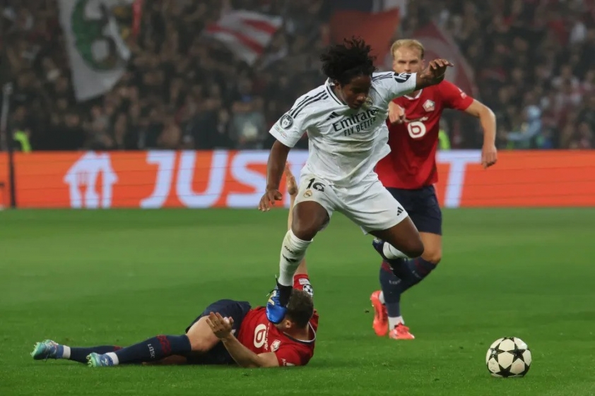 Endrick lập kỷ lục Champions League khi ra mắt trong đội hình chính của Real Madrid