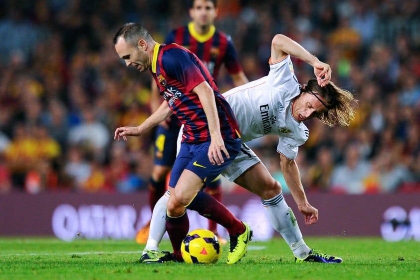 Andres Iniesta, Huyền Thoại Được Tri Ân Kể Cả Bởi Đối Thủ Truyền Kiếp