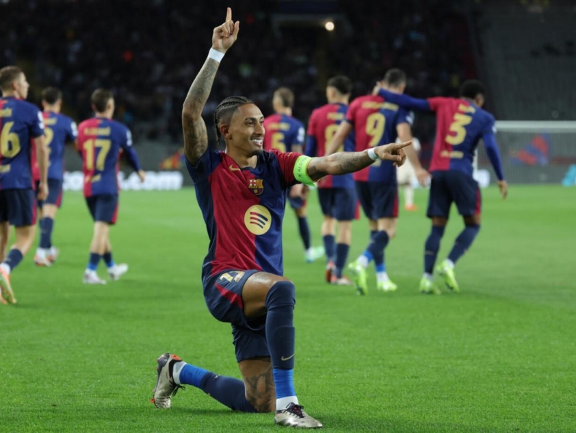 Raphinha Toả Sáng Với Cú Hat-trick Đáng Nhớ, Giúp Barcelona Chấm Dứt Chuỗi Trận Thua Trước Bayern Munich