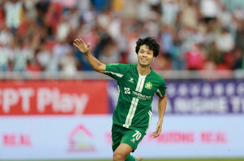 Công Phượng tỏa sáng với bàn mở tỷ số trong trận ra quân Cúp Quốc gia cho Trường Tươi Bình Phước