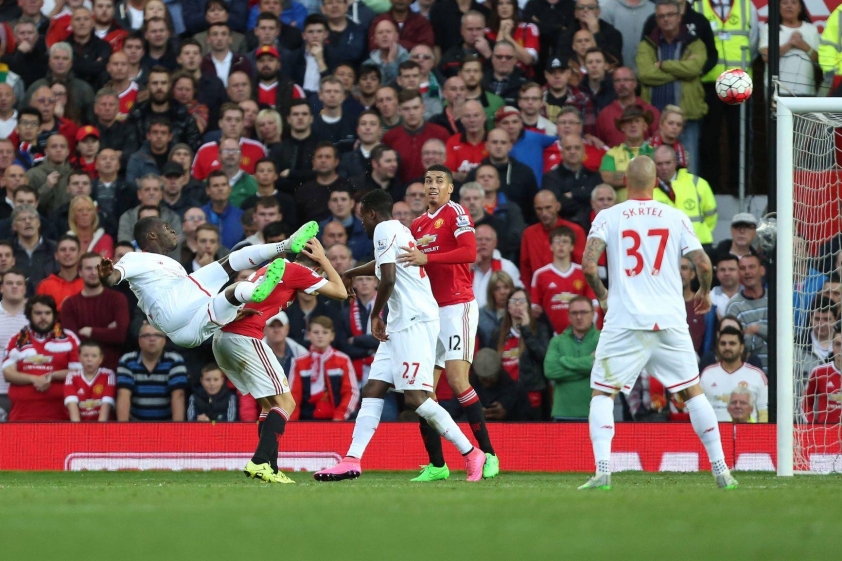 Christian Benteke Vượt Messi, Suarez để Giành Chiếc Giày Vàng MLS