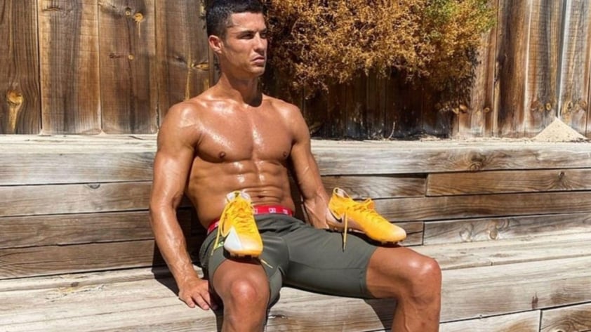 Bí quyết vóc dáng đỉnh cao của siêu sao Cristiano Ronaldo Kỷ luật và tận tâm
