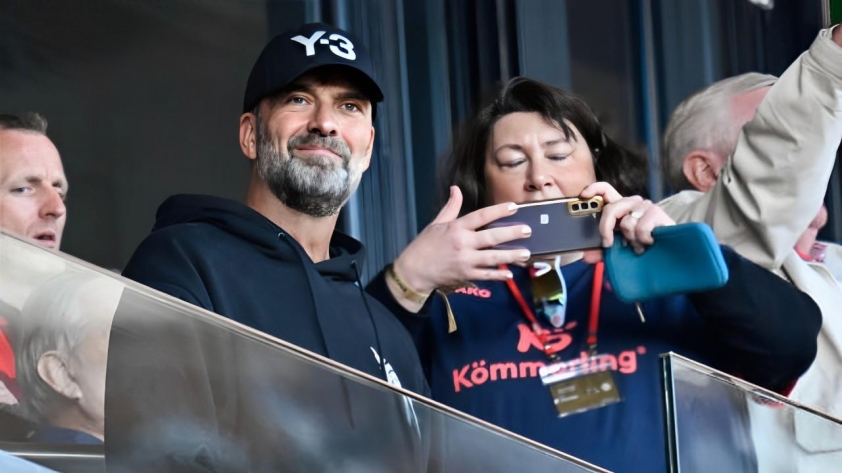 Jurgen Klopp chuẩn bị đối đầu Liverpool trong vai trò mới với RB Leipzig