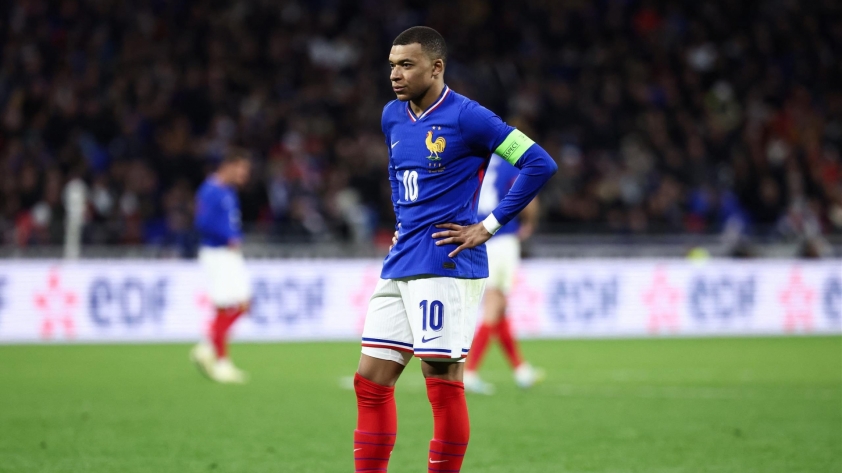 Wesley Fofana bênh vực Kylian Mbappe trước ồn ào về đặc quyền