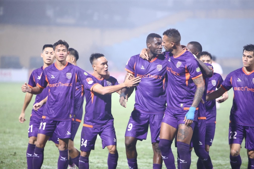 Trận Cầu Nảy Lửa Giữa CLB Thể Công Viettel và Bình Dương tại Vòng 5 V-League