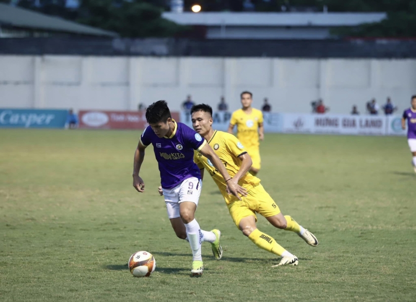 VAR Trở Lại Toàn Bộ Các Trận Đấu Vòng 6 V-League 2024/25, Hứa Hẹn Mãn Nhãn