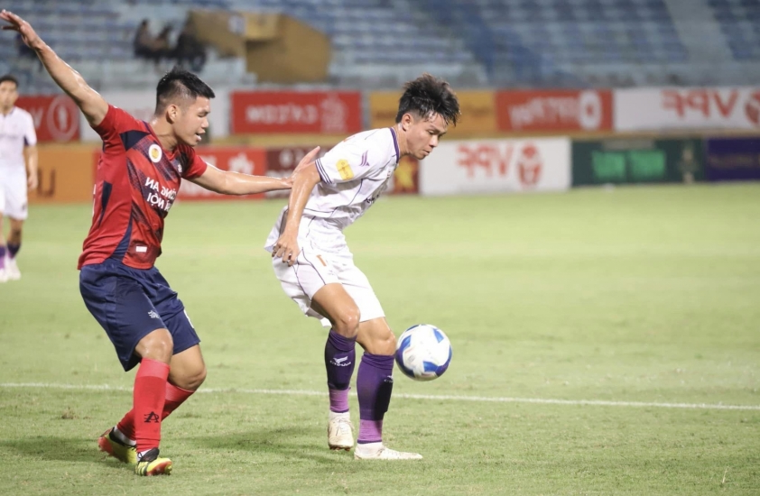 Vòng 5 V-League CAHN, TPHCM, Bình Định Gặp Thiệt Thòi Về Lực Lượng