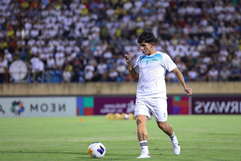 Hồng Duy lỡ hẹn với CLB Nam Định tại AFC Champions League Two vì chấn thương
