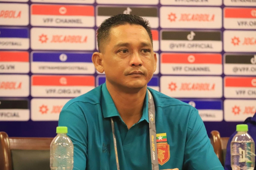 Những lời cảm ơn của HLV Aung Zaw Myo dành cho CĐV Việt Nam khi U17 Myanmar giành chiến thắng