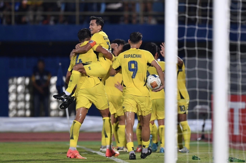 Đội tuyển Việt Nam trượt khỏi top 100 BXH FIFA