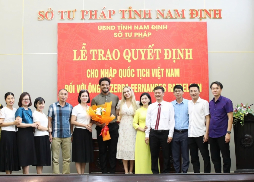 Rafaelson chính thức nhập quốc tịch Việt Nam, mở đường cho hành trình chơi cho ĐT Việt Nam