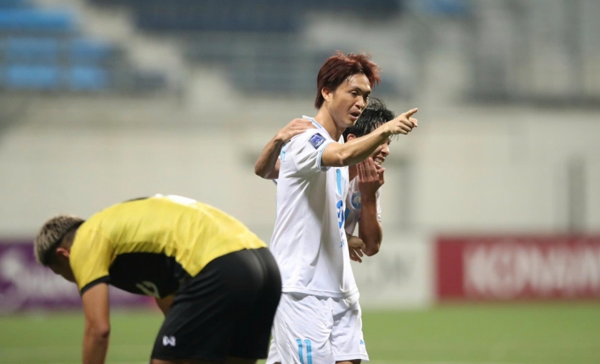 Tuấn Anh Cứu Nam Định Khỏi Thất Bại Trước Tampines Rovers, Ghi Bàn Đầu Tiên Cho Đội
