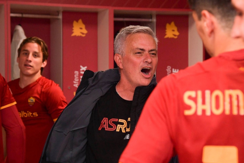 AS Roma Màn Hồi Sinh Đầy Thuyết Phục Dưới Bàn Tay Phù Thủy Mourinho