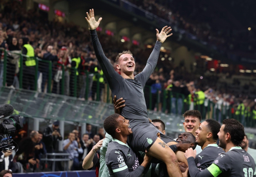 Cú Hat-trick Kỷ Lục Của Francesco Camarda Bị VAR Tước Đoạt Tại UEFA Champions League