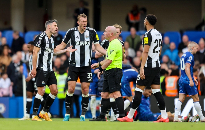 Arsenal Tăng Tốc Đối Đầu Newcastle Trong Cuộc Chiến Vô Địch